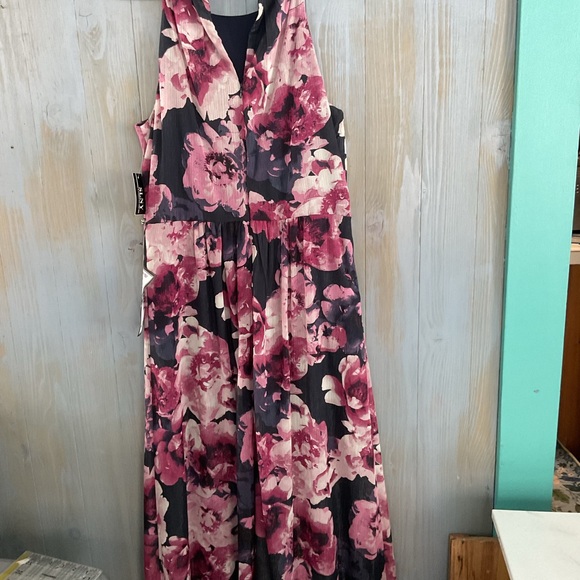 SLNY MAXI DRESS NWT SZ 16 FULLY LINED BEAUTIFUL - Picture 2 of 8